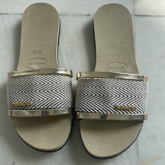 Havaianas slides - Picture 2 of 4